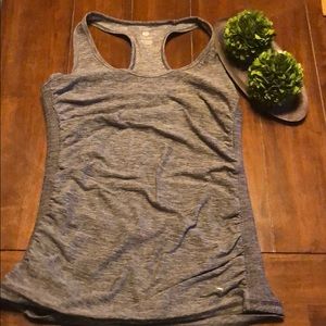 ⭐️Old Navy athletic tank top Sz M⭐️